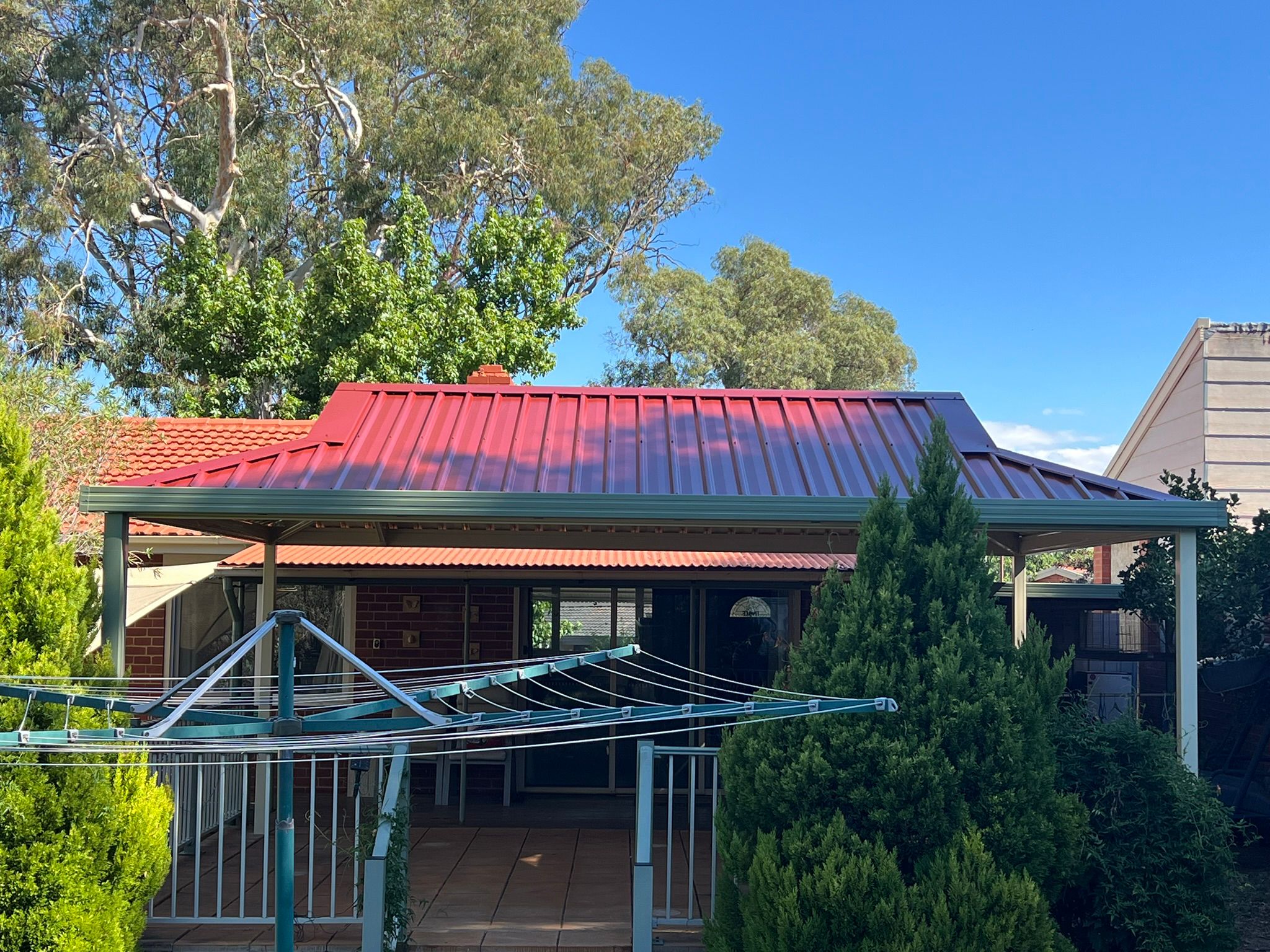 Trimdeck roof profile on Dutch Gable pergola, Macquarie Canberra