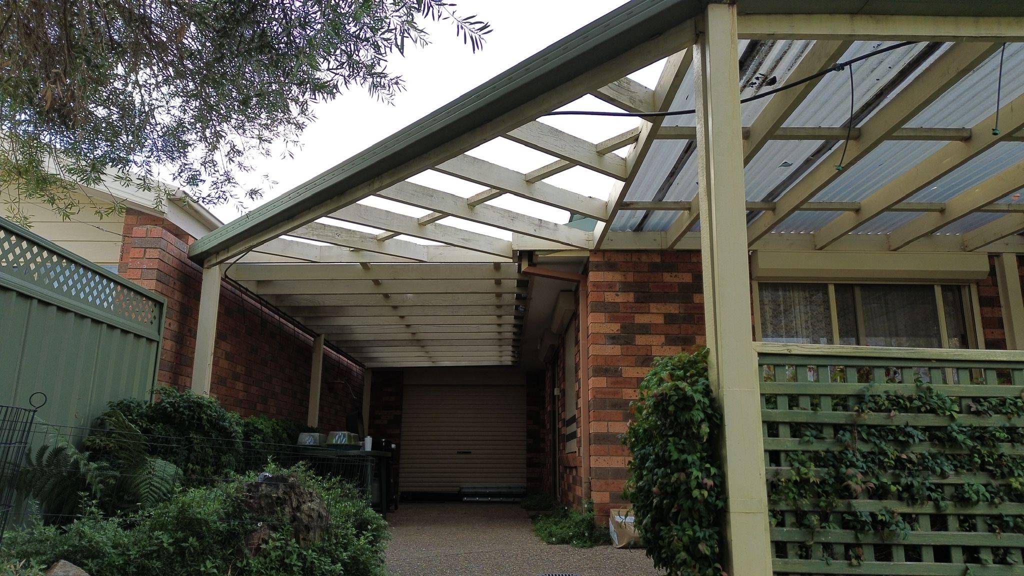 Carport with Polycarbonate roof on steel frame, Ngunnawal Canberra